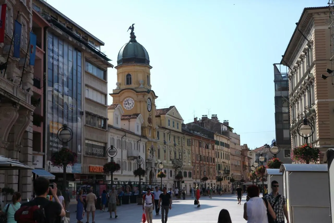 Rijeka With Love Apartment